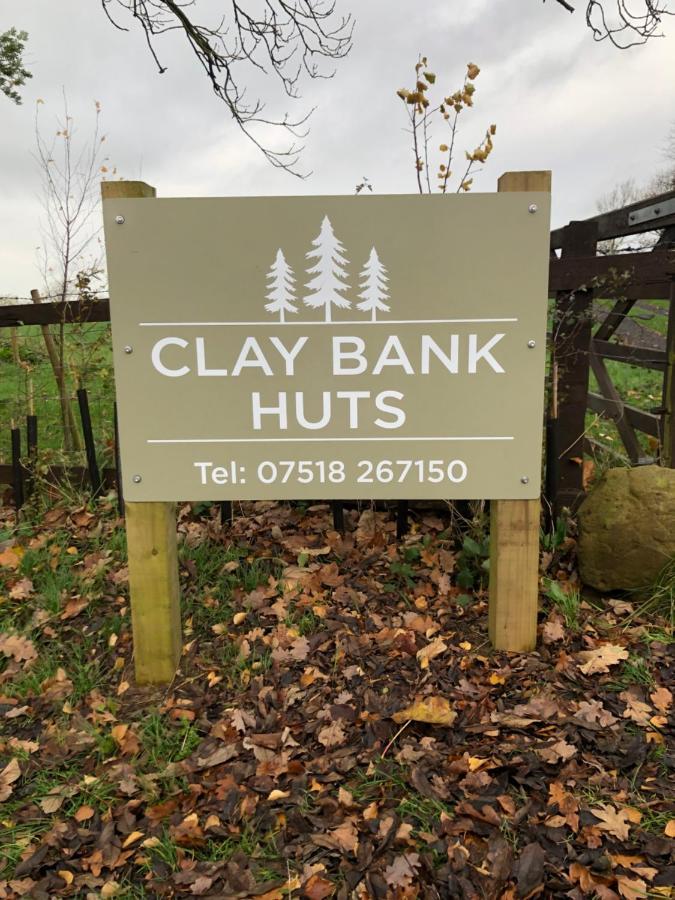 Rosemary Shepherds Hut, Clay Bank Huts Ingleby Greenhow Exteriör bild